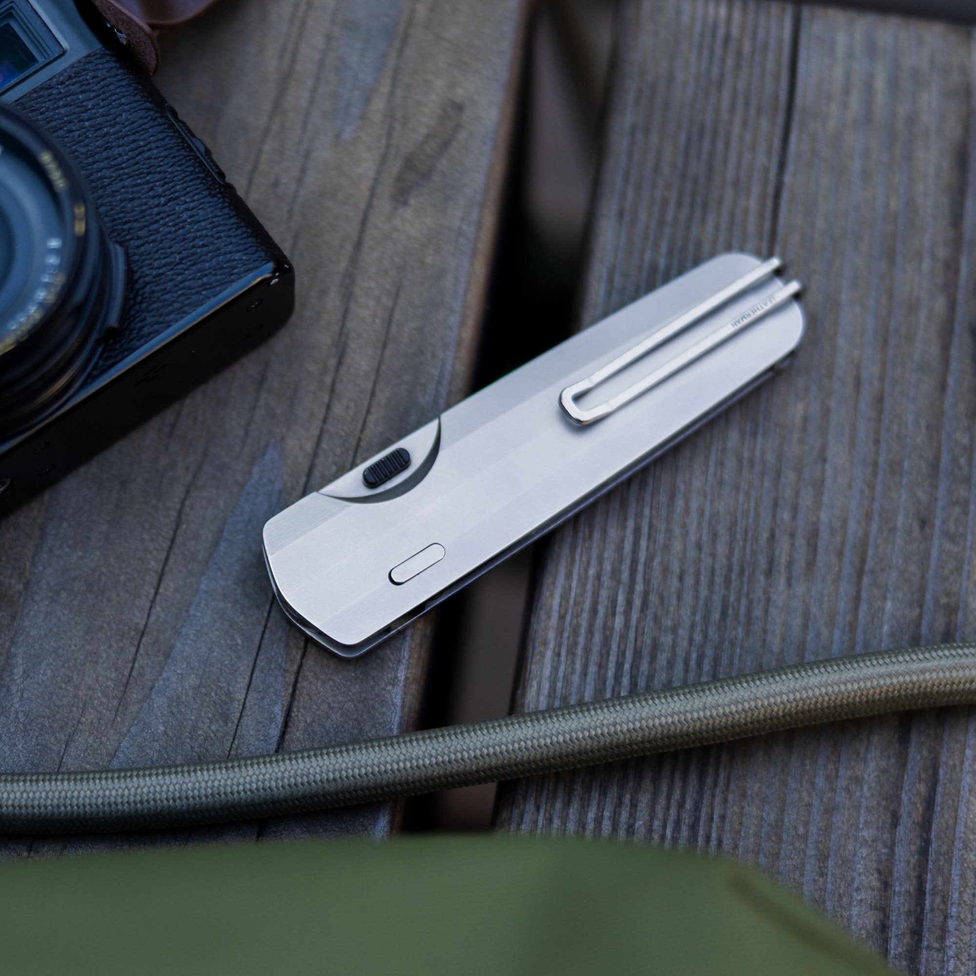 blazer_knife_20260402201552_moap.jpg
